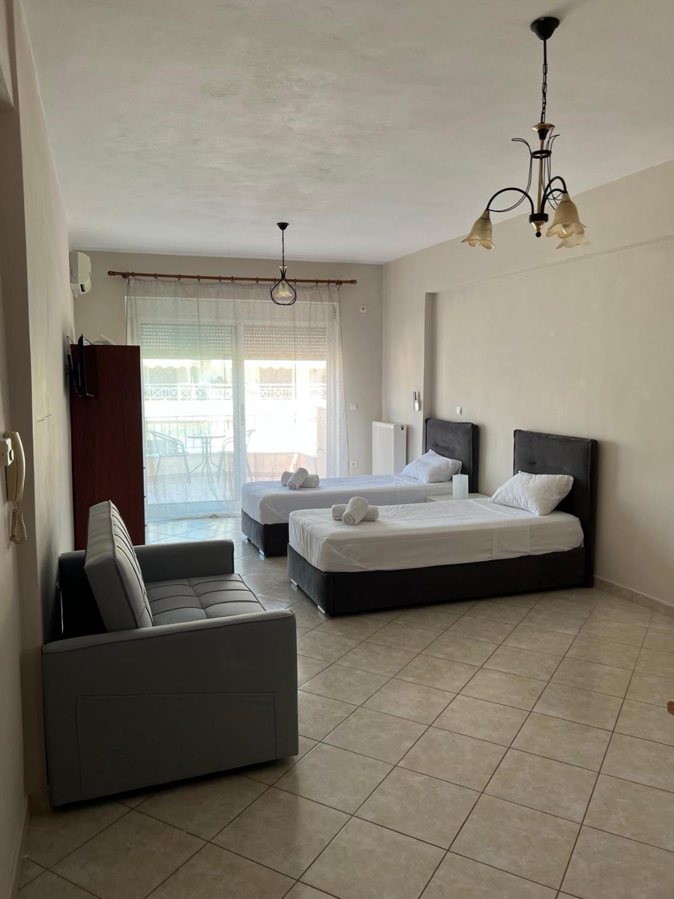 Theros Apartment Preveza Exterior photo